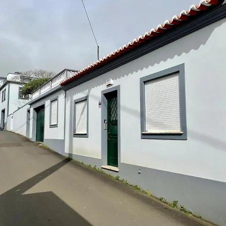 Prázdninový dům Casa As Nove Angra do Heroísmo