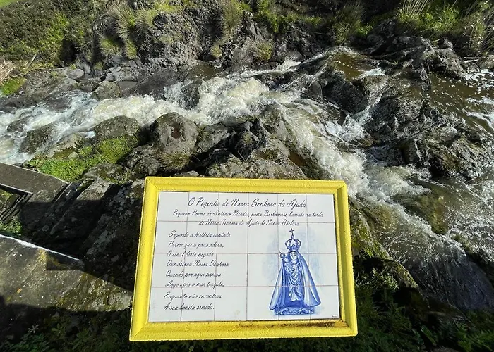 Ferienhaus Casa As Nove Angra do Heroísmo